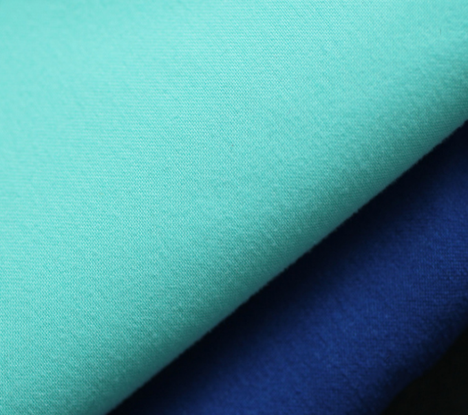 Gsm 108 de Polyester breit Afstotend en Milieuvriendelijk Stoffen Kleurrijk Water